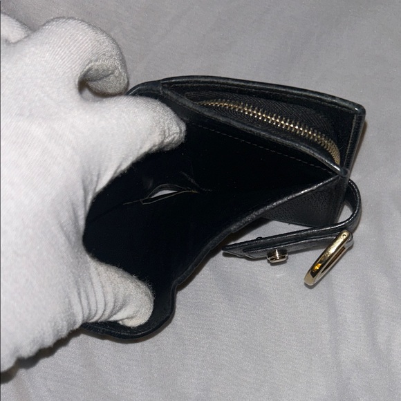 Authentic Gucci GG Monogram Canvas Abbey D-Ring Compact Wallet - Picture 4 of 5